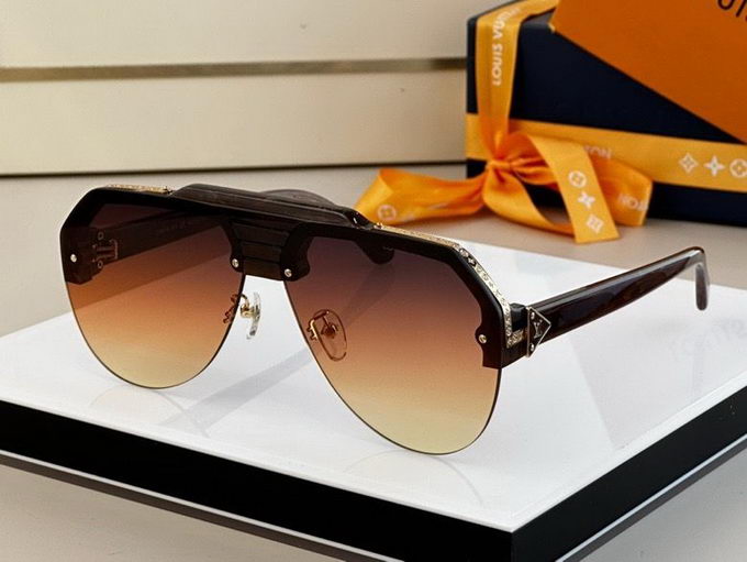 Louis Vuitton Sunglasses ID:20230516-60